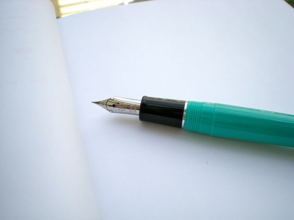 picture of a pen on paper