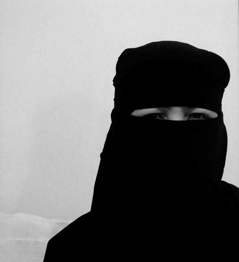 a picture of a Saudi woman