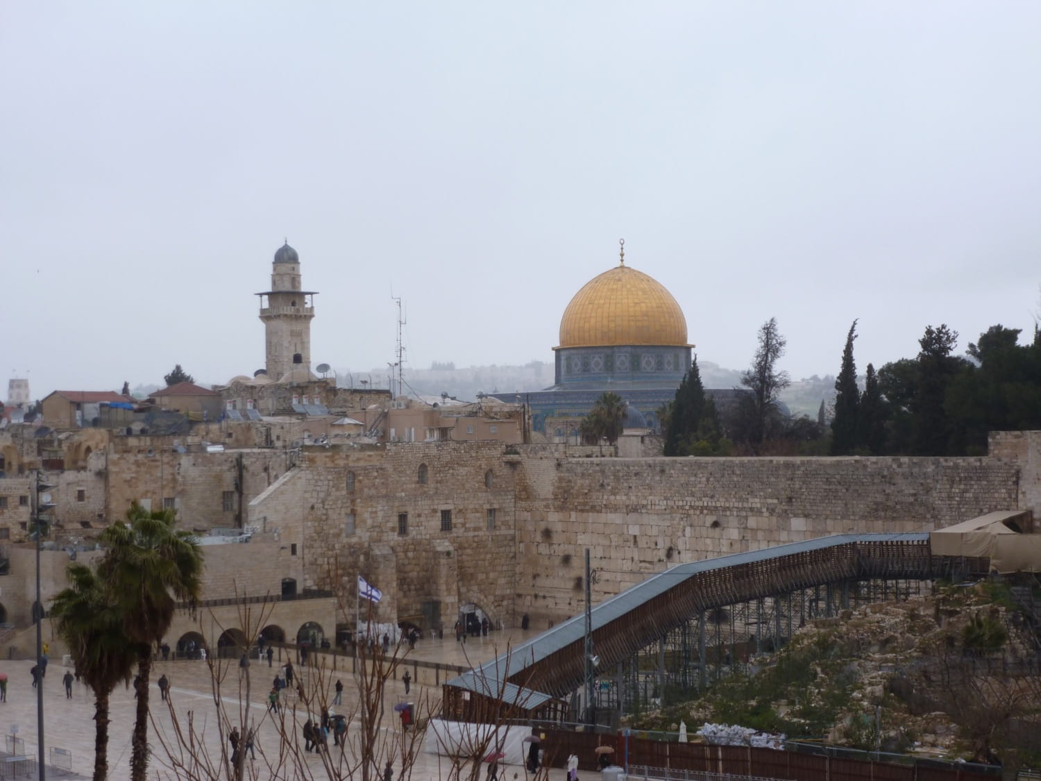 Image showing the wailing wall and al-Aqsa mosque in Jerusalem