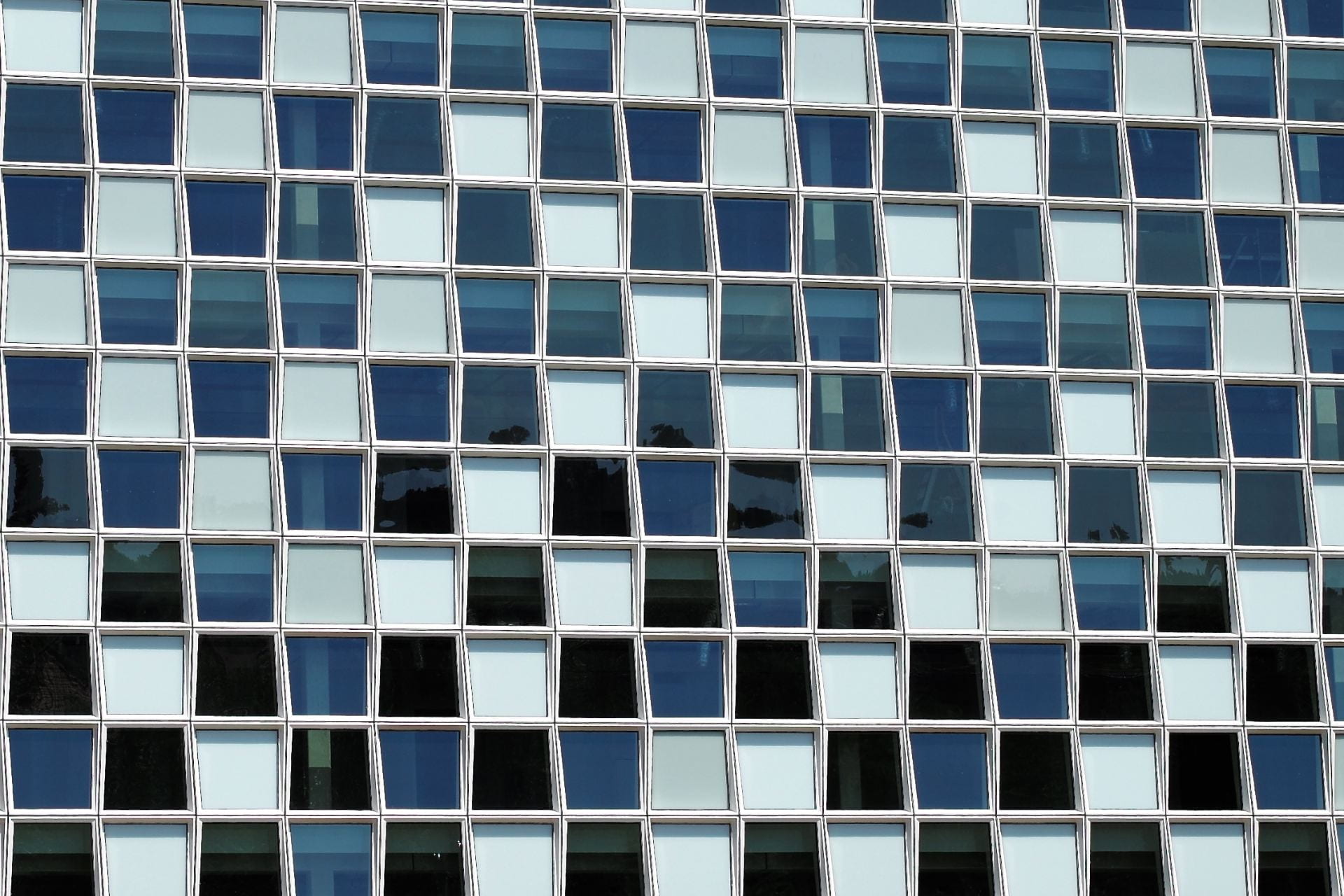 Windows of the International Criminal Court (ICC) in The Hague. Source: Roman Boed, Creative Commons