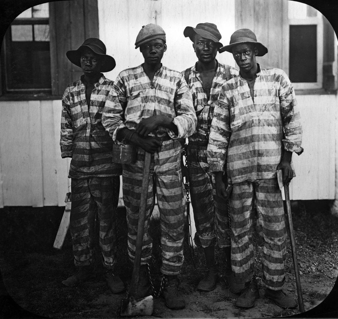 Convicts being forced to work under a convict leasing program in Florida. Source: Yahoo Images