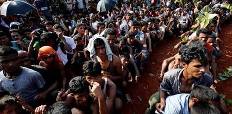 Figure 1 Displaced Rohingya at a refugee camp. Source: Yahoo Images