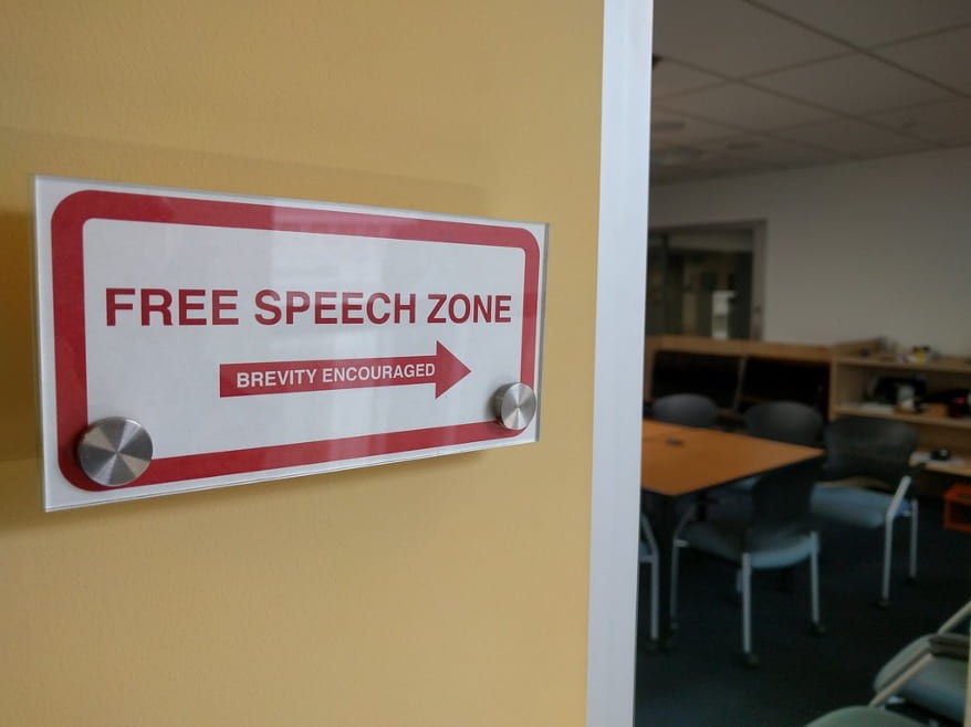 Recap: Dr. Elizabeth Niehaus Speaks About Her Research on Free Speech in Classrooms